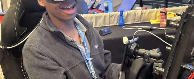 Immersive Mixed Reality Flight Training